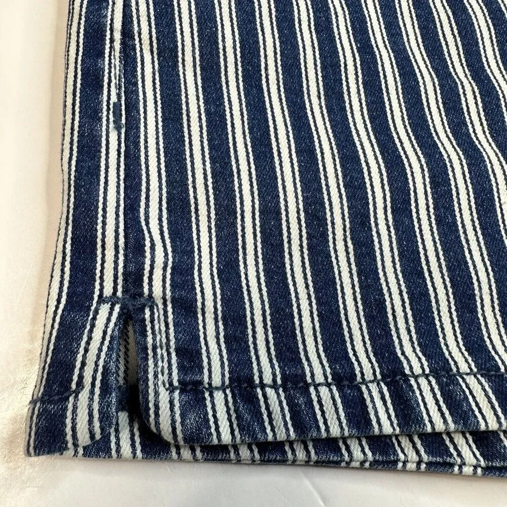 American Eagle Shorts Hi-Rise Shortie 6 Next Level Stretch Denim Jean Striped